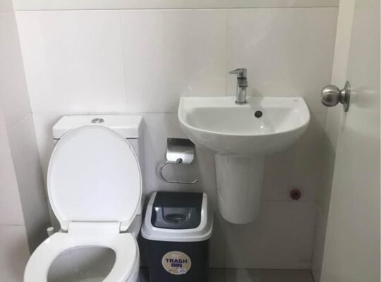 STUDIO 7 FILINVEST CONDO FOR RENT