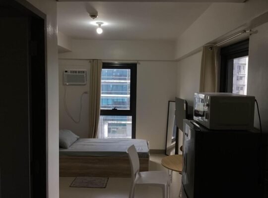NEWLY TURN OVER CONDO FOR RENT