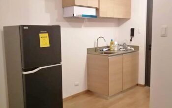 The rise makati by ShangriLa for rent