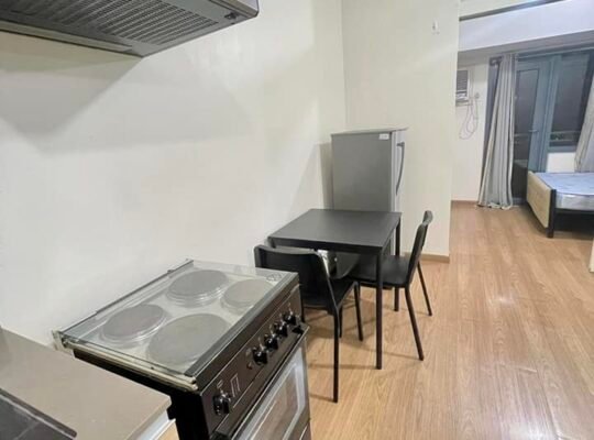 The rise makati by ShangriLa for rent