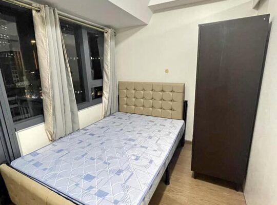 The rise makati by ShangriLa for rent