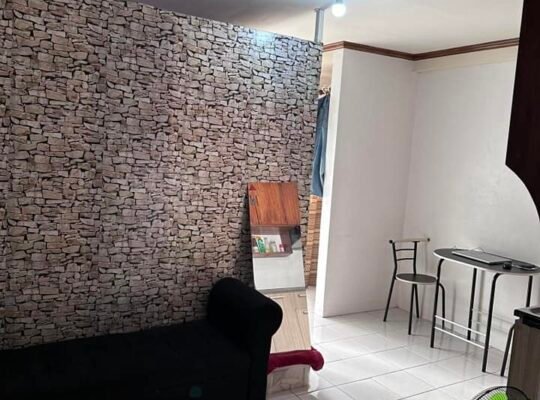 One metropolitan place for rent