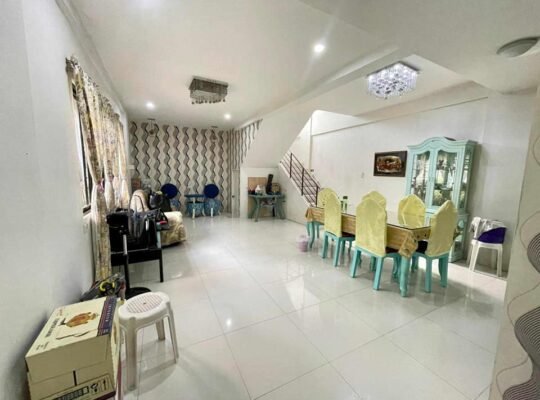 3 Bedrooms House and Lot at Kings Point Quezon City