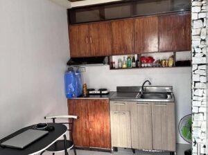 One metropolitan place for rent