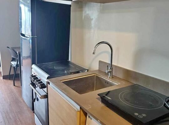 The rise makati by ShangriLa for rent