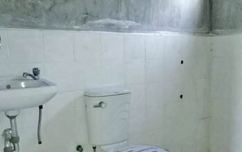 Bahay na along Hiway