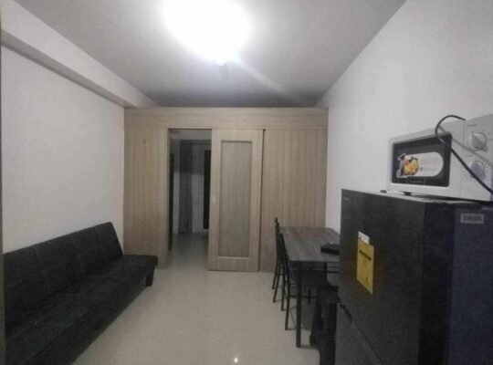 Shore residences for rent