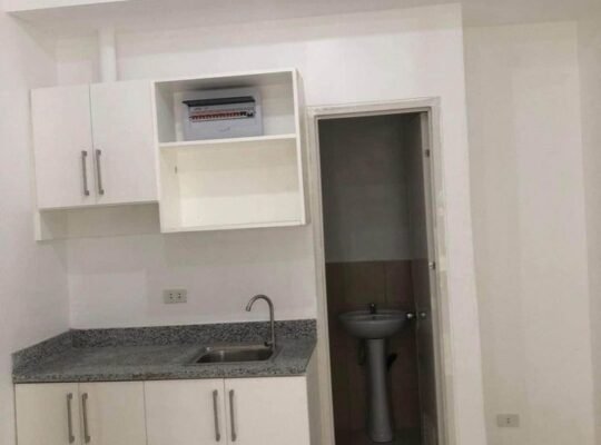 RENT TO OWN RFO UNIT IN QC!