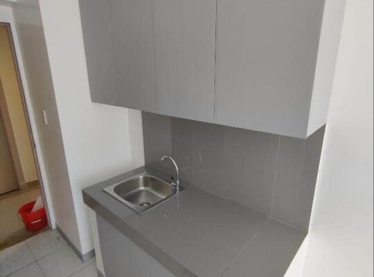 PROMO SALE! RUSH! READY TO MOVE IN CONDO!