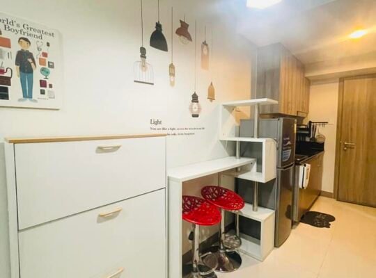 Staycation in Roxas Blvd