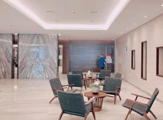 Staycation in Roxas Blvd