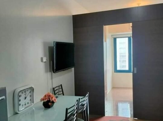 Short term for rent in air residences