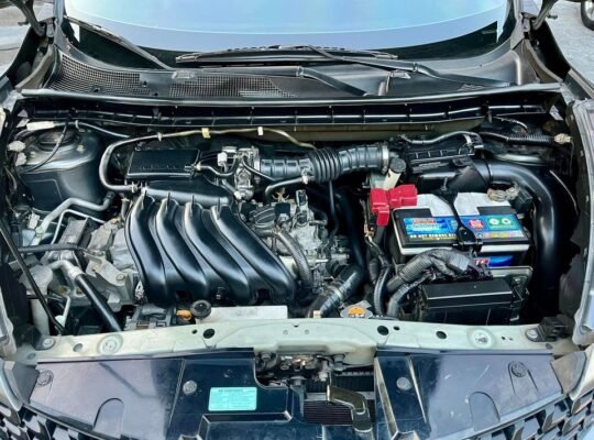 2018 Nissan juke 1.6 n-style loaded 30k km automatic