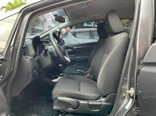 2015 Honda jazz 1.5 vx automatic