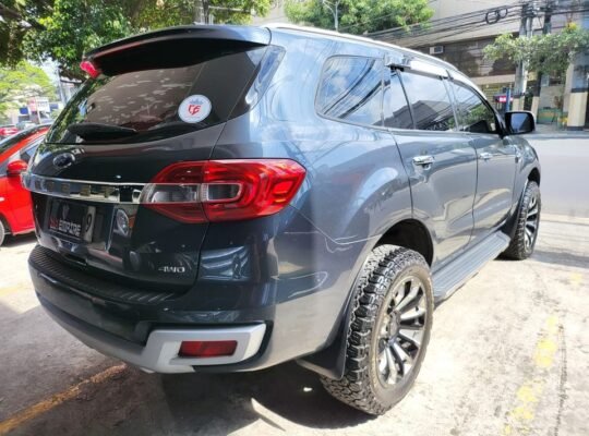 2016 Ford everest 3.2 titanium plus 4×4 automatic