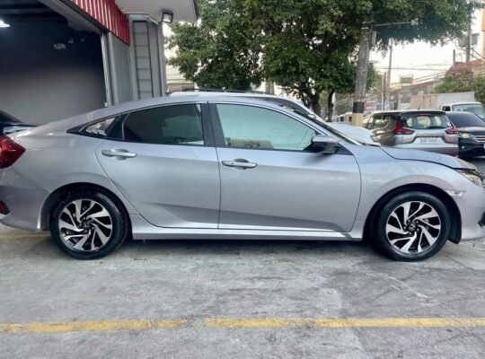 2018 Honda civic 1.8 e automatic