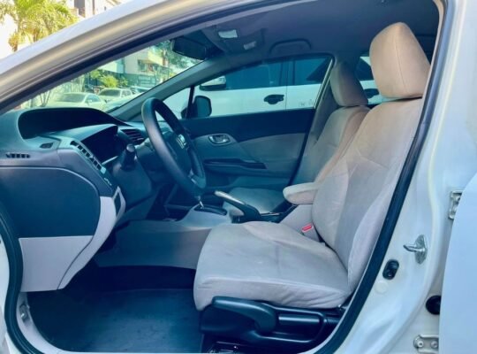 2014 Honda civic 1.8 e automatic