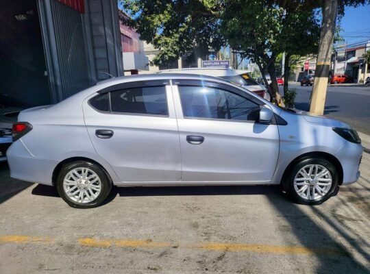 2022 Mitsubishi mirage g4 1.2 glx 20k km automatic
