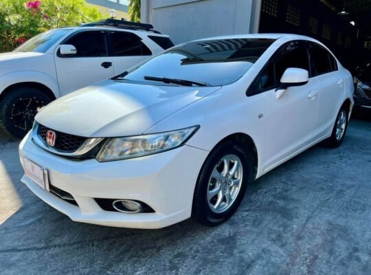 2014 Honda civic 1.8 e automatic
