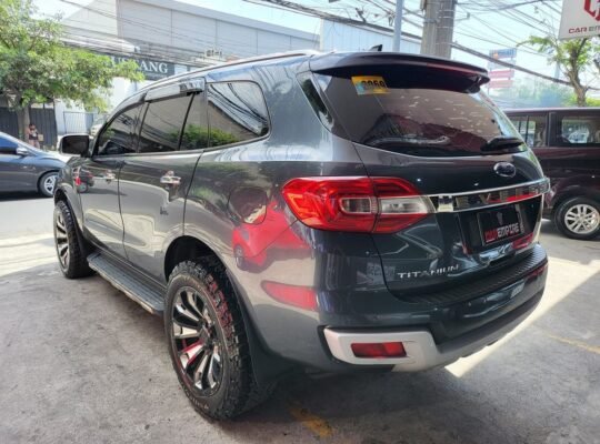2016 Ford everest 3.2 titanium plus 4×4 automatic