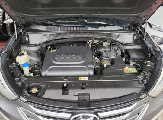 2013 Hyundai santa fe 2.2 crdi 60k km automatic