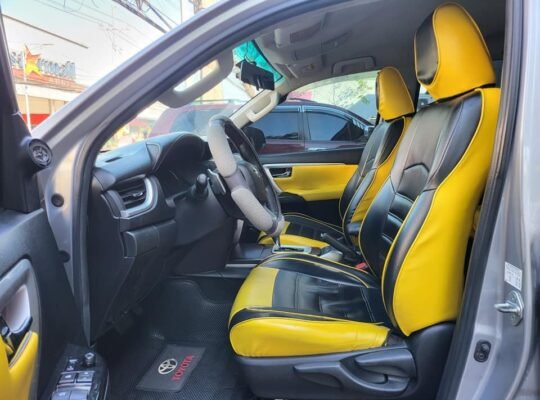 2018 Toyota fortuner 2.7 g gas automatic