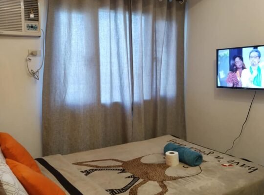 The linear Makati for rent