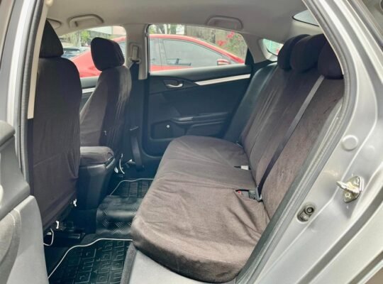 2018 Honda civic 1.8 e 30k km casa maintained automatic