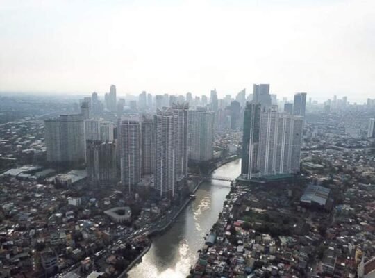 Condo for Sale in Hulo Boni near Robinson’s Pioneer Mall Mandaluyong