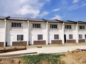 Promo!!House and Lot