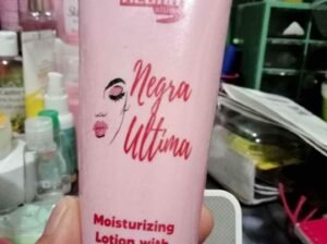Negra Ultima moisturizing lotion SPF 50