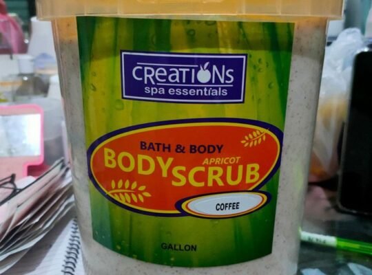 Creation body scrub mini pail w/ apricot and coffee scents