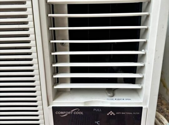 1.5 Panasonic aircon with out remote PHP10,000