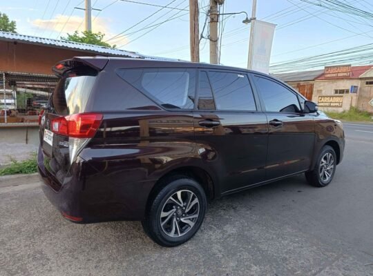 2024 Toyota car for rent