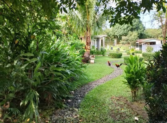 FOR SALE HOUSE & LOT, RESTHOUSE, 3000SQM 25M TAGAYTAY CITY