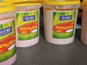 Creation body scrub minipail w/ apricot