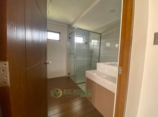 💢FOR SALE HOUSE & LOT ▪️VICTORIA SOUTH ALABANG PRE SELLING NON RFO HOUSE. TUNASAN MUNTINLUPA CITY