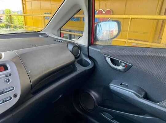 2013 Honda jazz installment