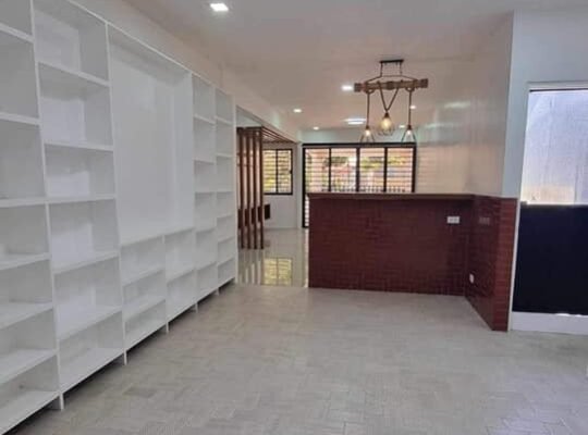 🔥FOR SALE NEWLY RENOVATED BUNGALOW HOUSE PILAR VILLAGE LAS PIÑAS CITY