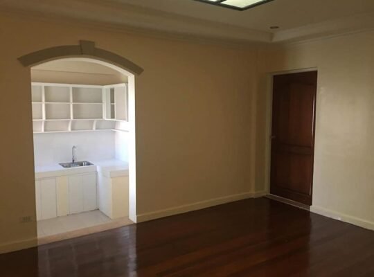 FOR SALE WELL MAINTAINED HOUSE & LOT. GATED VILLAGE NEAR. SOUTHWOODS 210SQM 14M SAN PEDRO LAGUNA