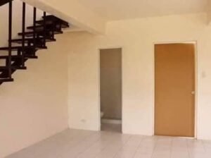 House and lot na Mababa ang Monthly DP