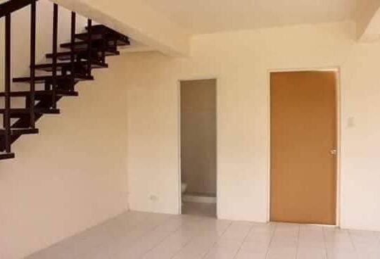 House and lot na Mababa ang Monthly DP