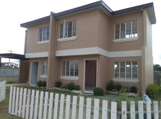 House and lot na Mababa ang Monthly DP