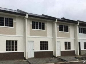 House and lot na abot kaya