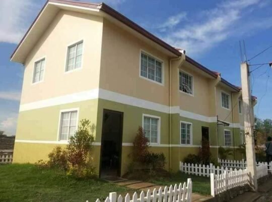 house and lot sa Tanuan