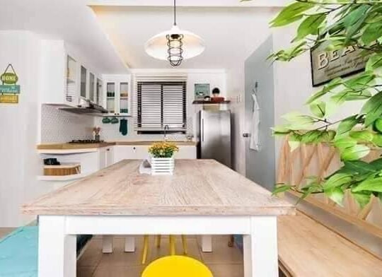 House and lot along Hiway